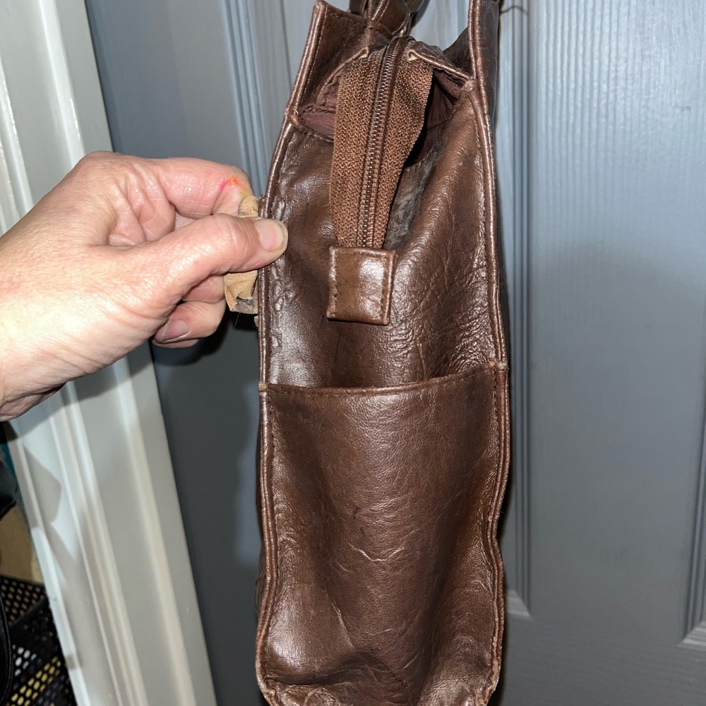 Versona Rich Brown Shoulder Bag - Picture 4 of 8